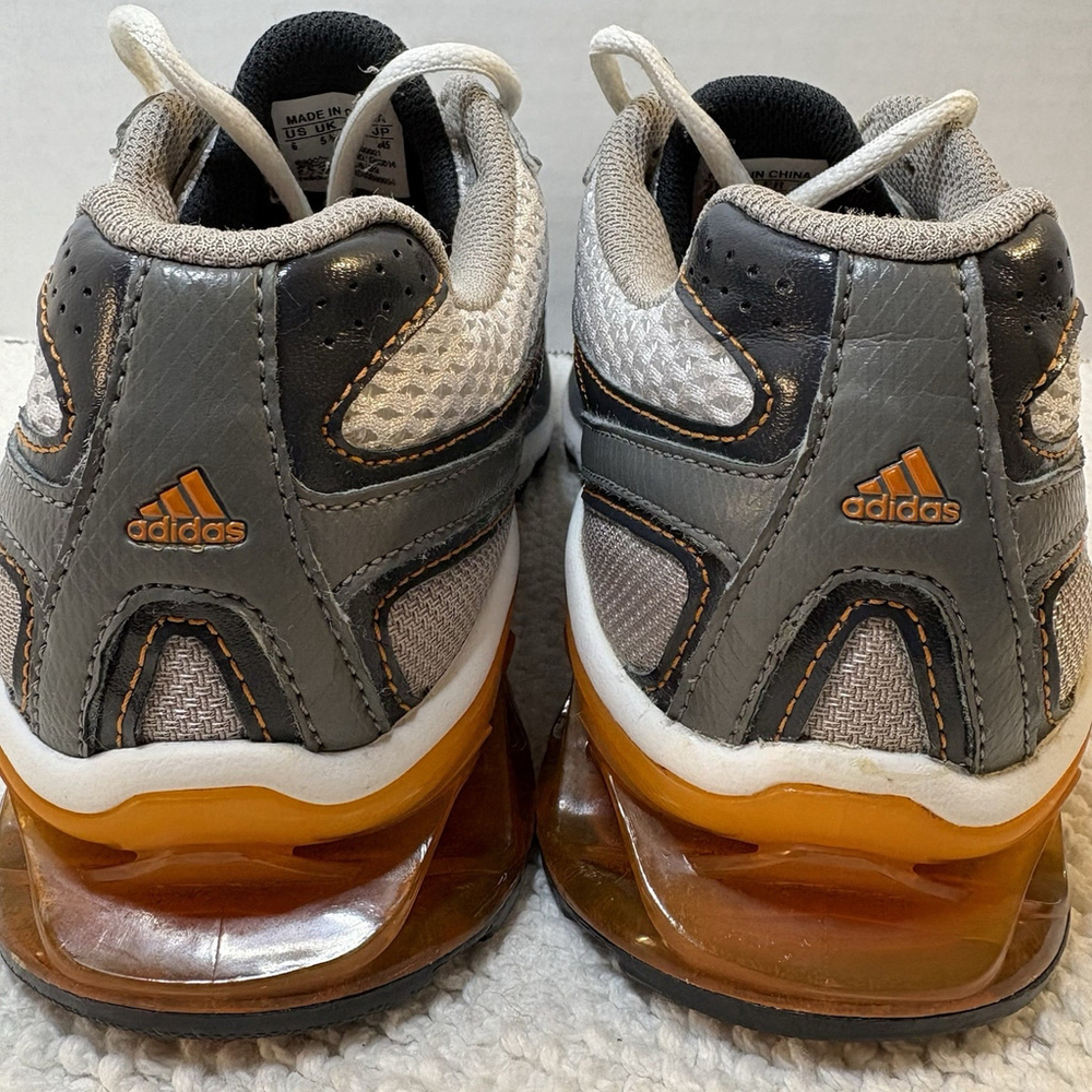 Adidas Boost Women’s Size 6 Running Training Athletic Shoes Sneakers G03614 - Picture 2 of 10